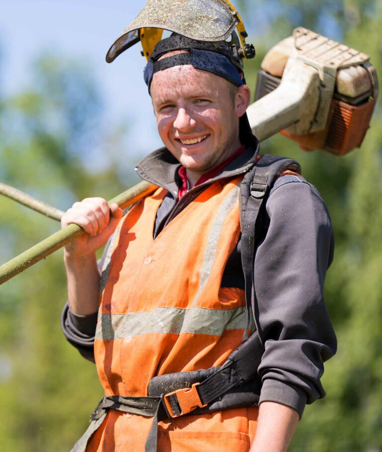 Artisans3 Jardinier Photos Portrait Debrousailleur